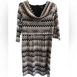 Alex Marie Cowl Neck Zig Zag Black White Gray Dress Size 16P
